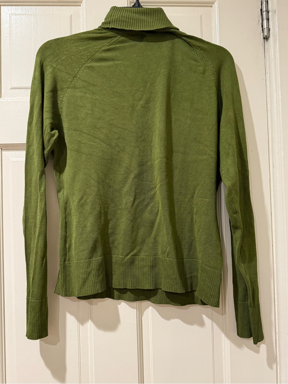 Vintage 90s Pursuits LTD. Silk Blend Women's Turtleneck Sweater